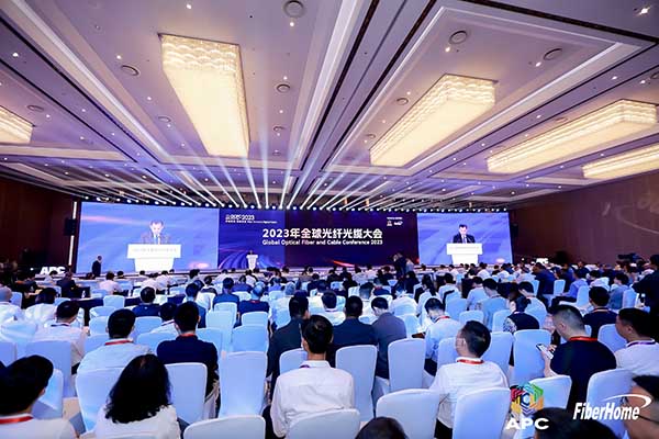 面向生命健康，綠色節(jié)能的新一代光纖涂料 ——飛凱材料發(fā)布第三代光纖涂料R系列產(chǎn)品